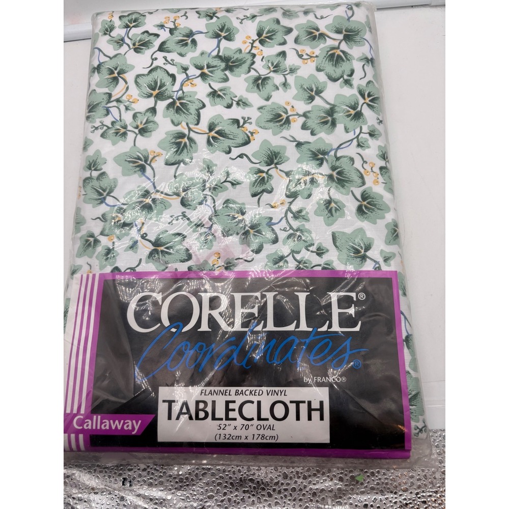Corelle Coordinates Callaway Ivy Vinyl Tablecloth 52x70 Oval Flannel Backed NEW